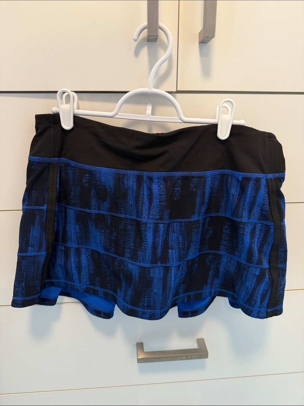 Never worn lululemon athletica Black and Blue Athletic Skirt